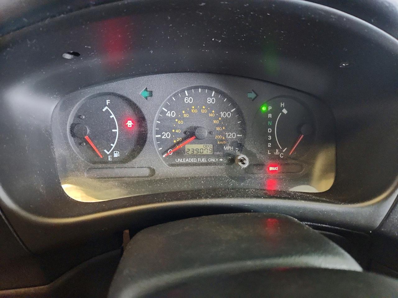 2000 Mitsubishi Mirage de