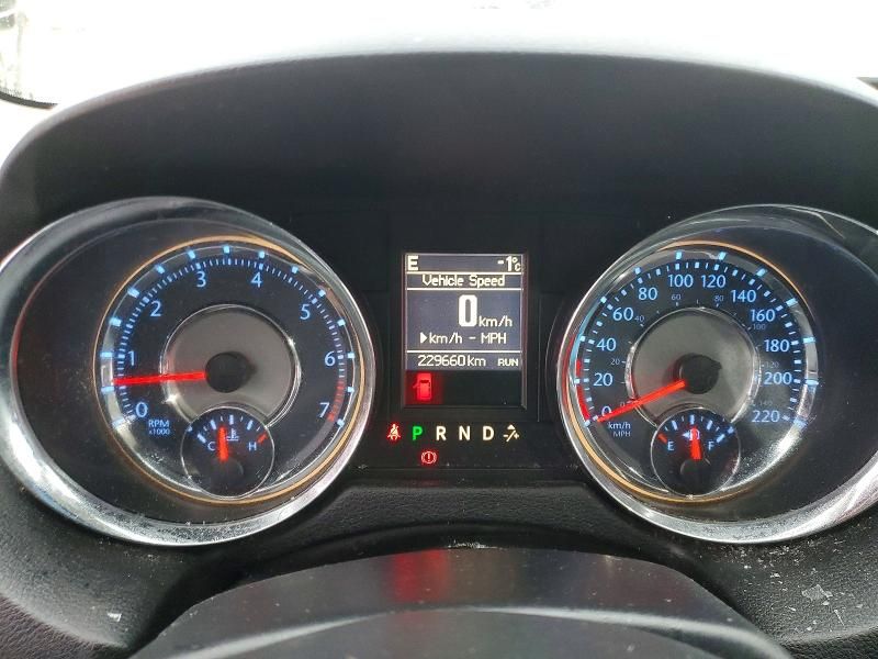 2015 Chrysler Town & Country Touring l