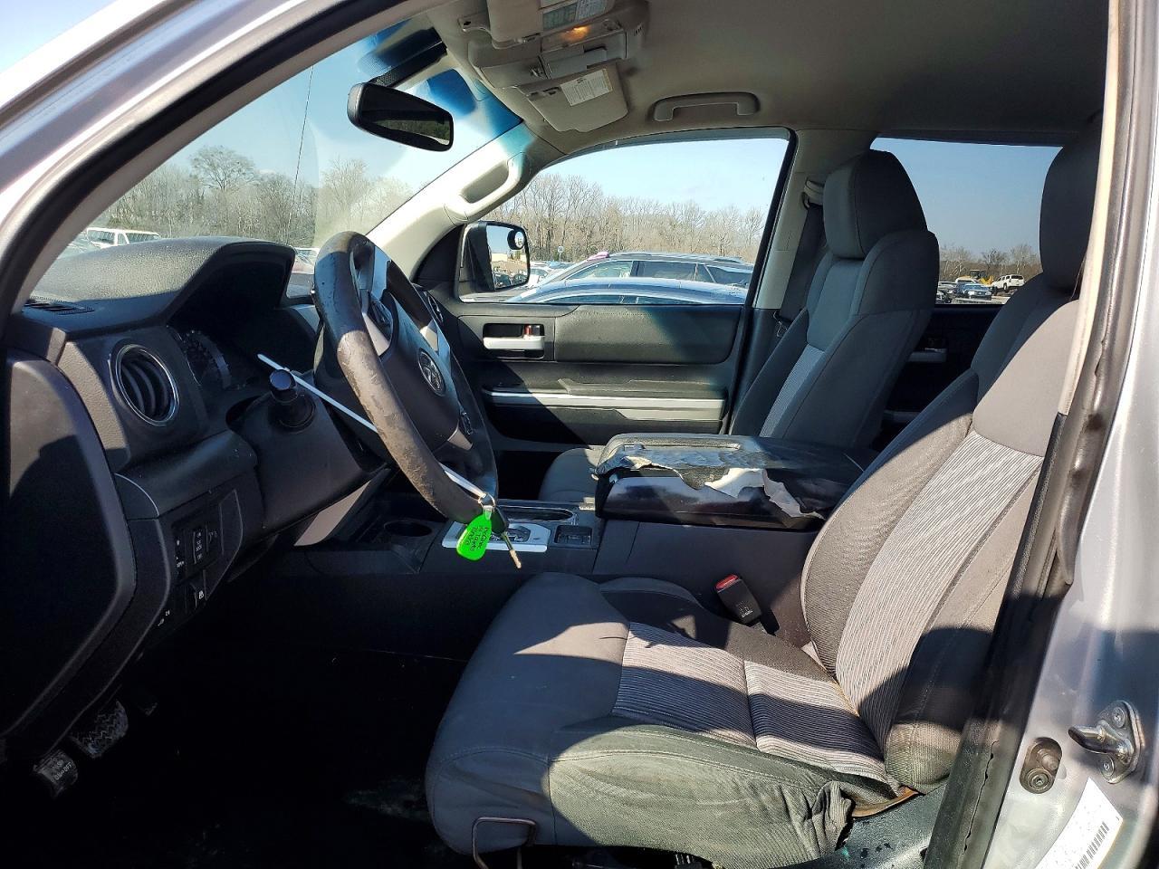 2014 Toyota Tundra SR5