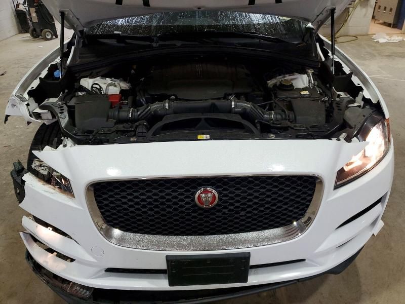 2017 Jaguar F-pace Premium