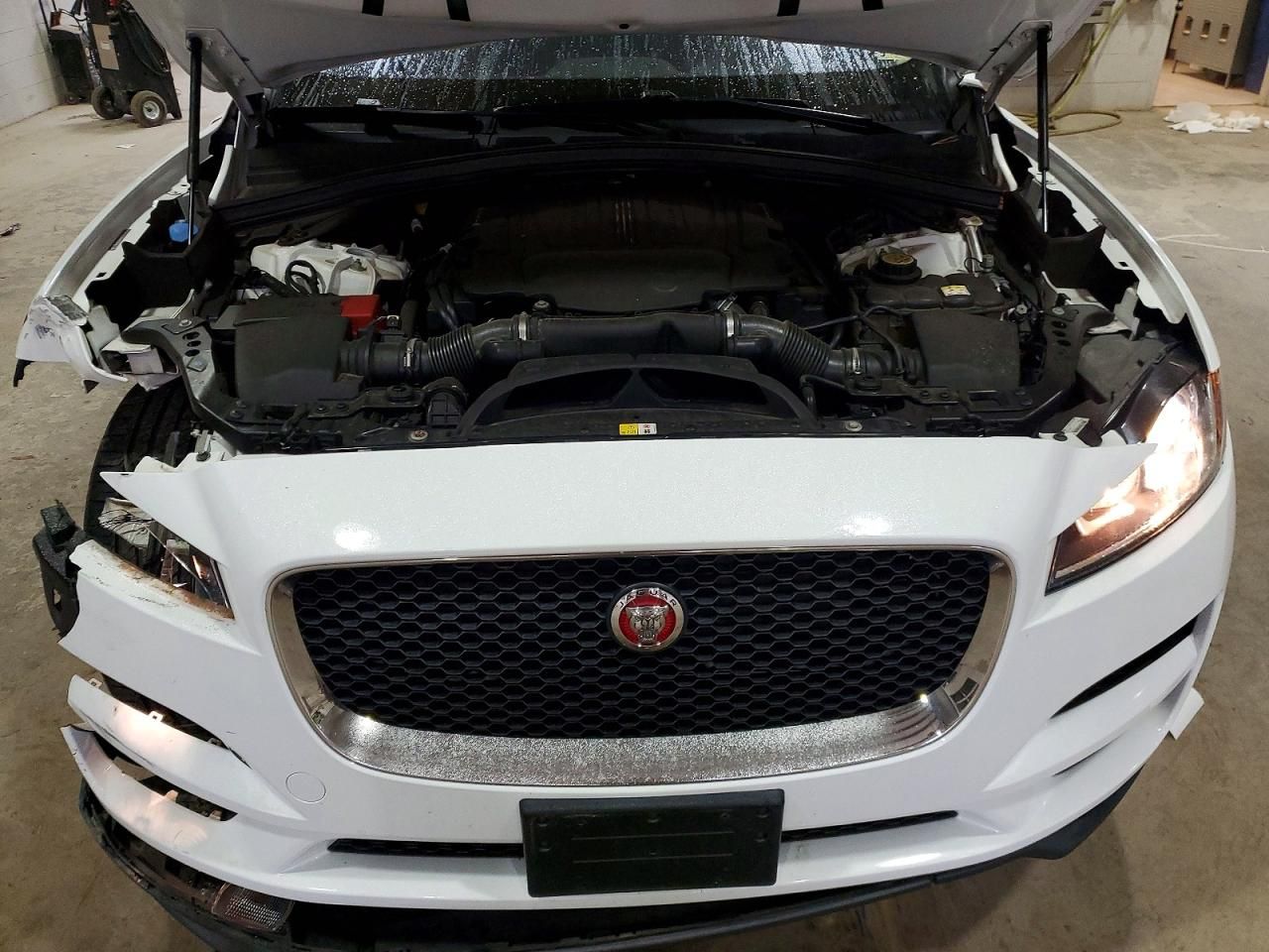 2017 Jaguar F-pace Premium