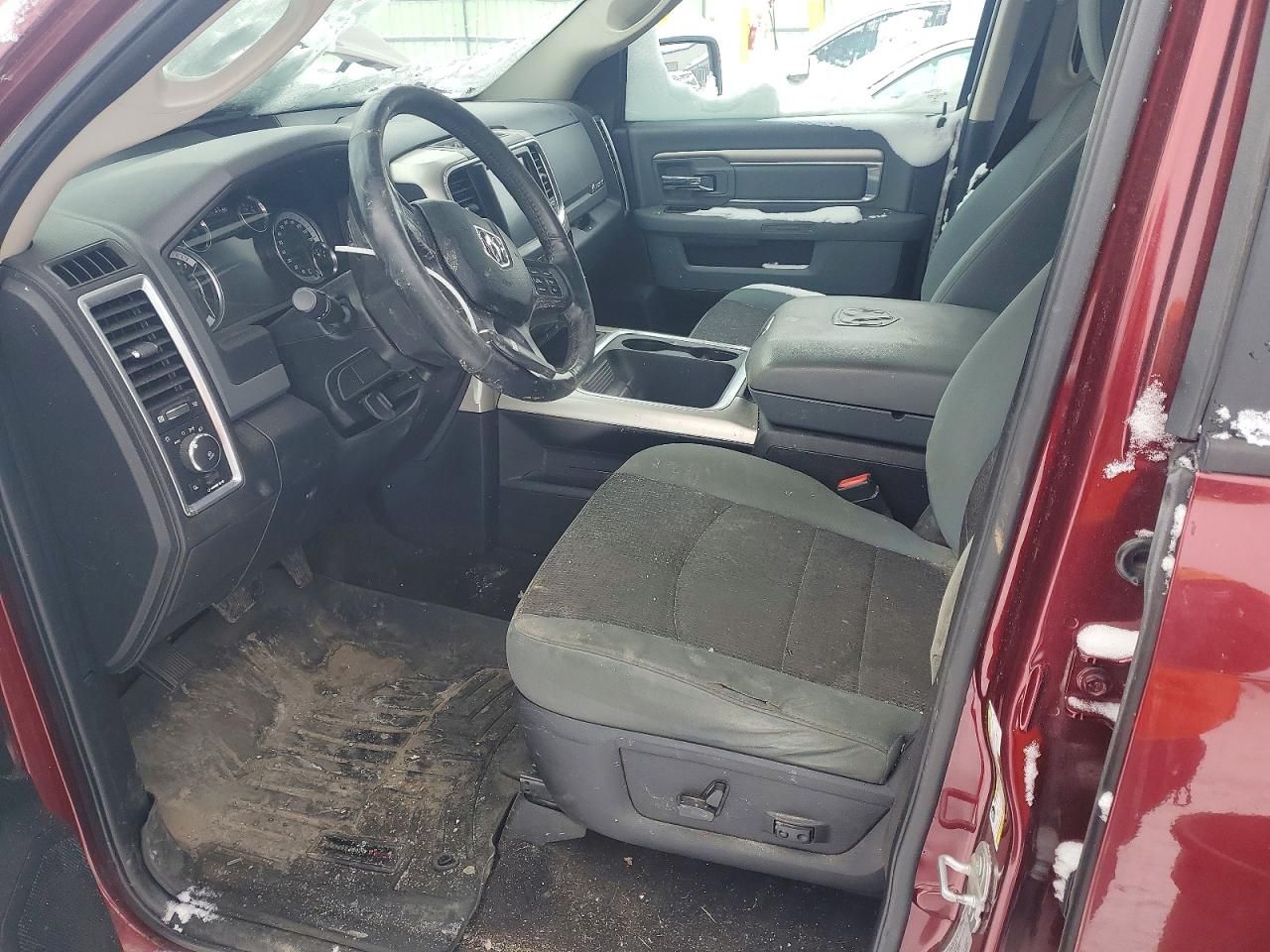 2017 Dodge RAM 1500 SLT