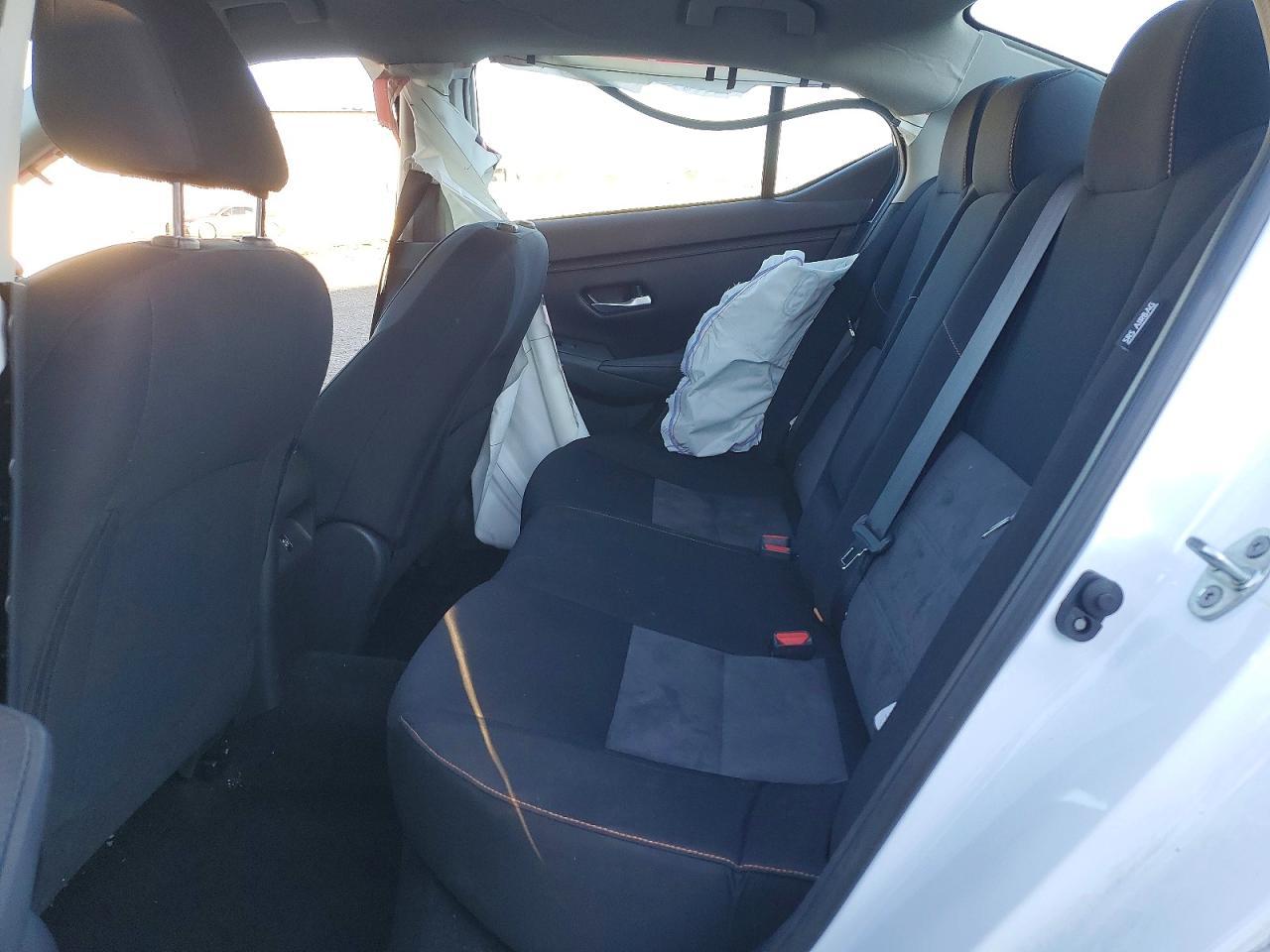 2022 Nissan Sentra sr