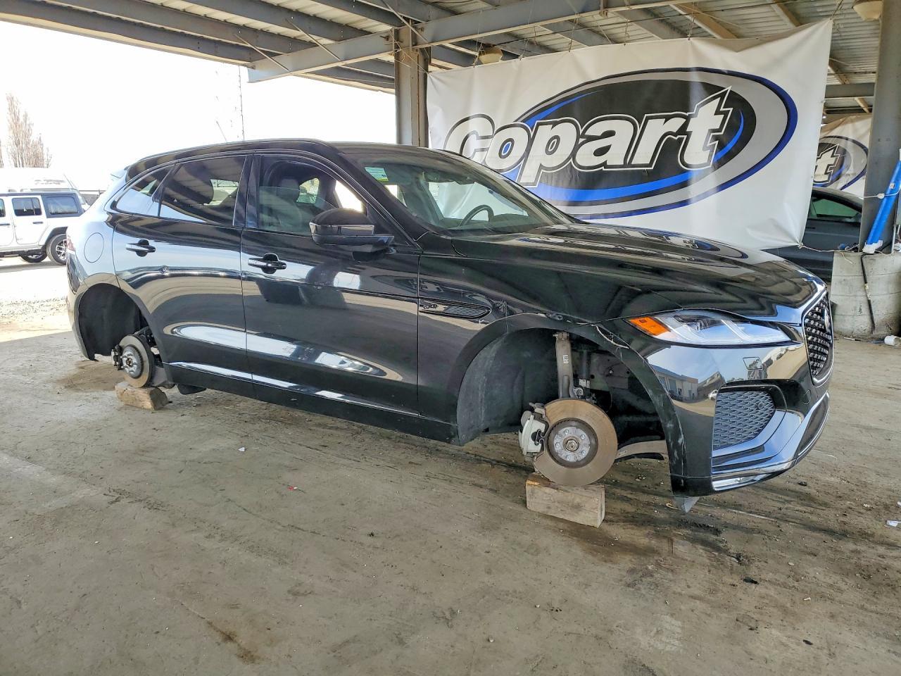 2024 Jaguar F-pace R-dynamic s