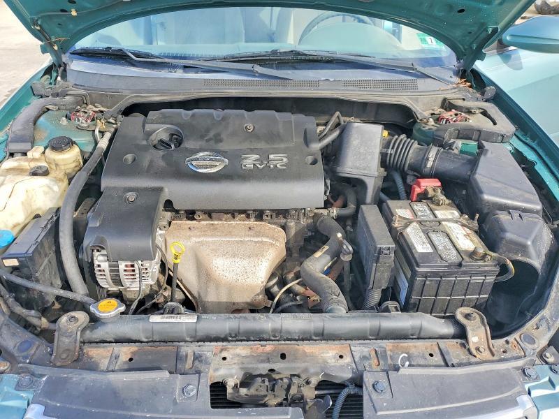 2003 Nissan Altima Base