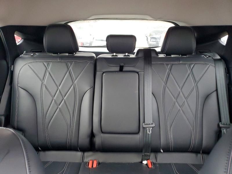 2022 Ford Mustang Mach-e Select