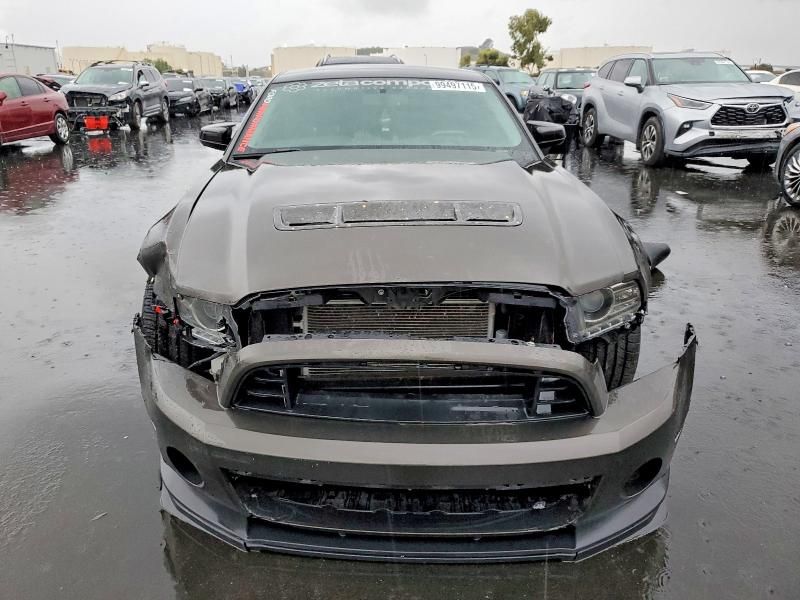 2013 Ford Mustang gt