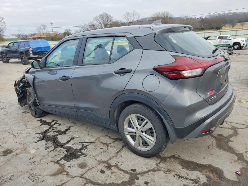 2023 Nissan Kicks s