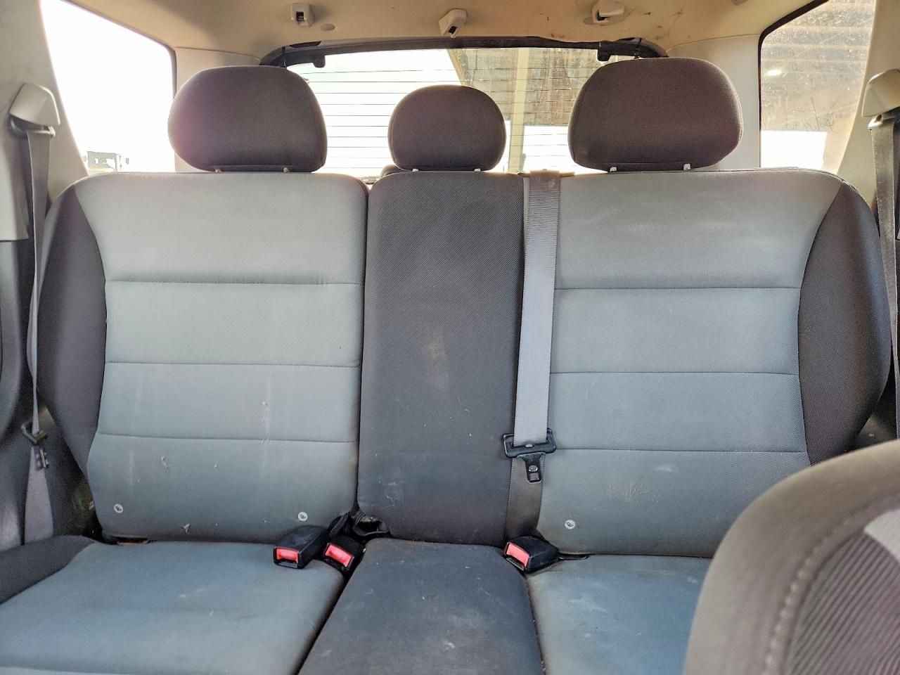 2005 Ford Escape xls