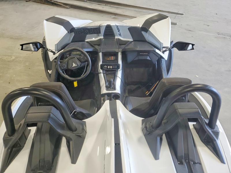 2021 Polaris 2021 Pols Slingshot s