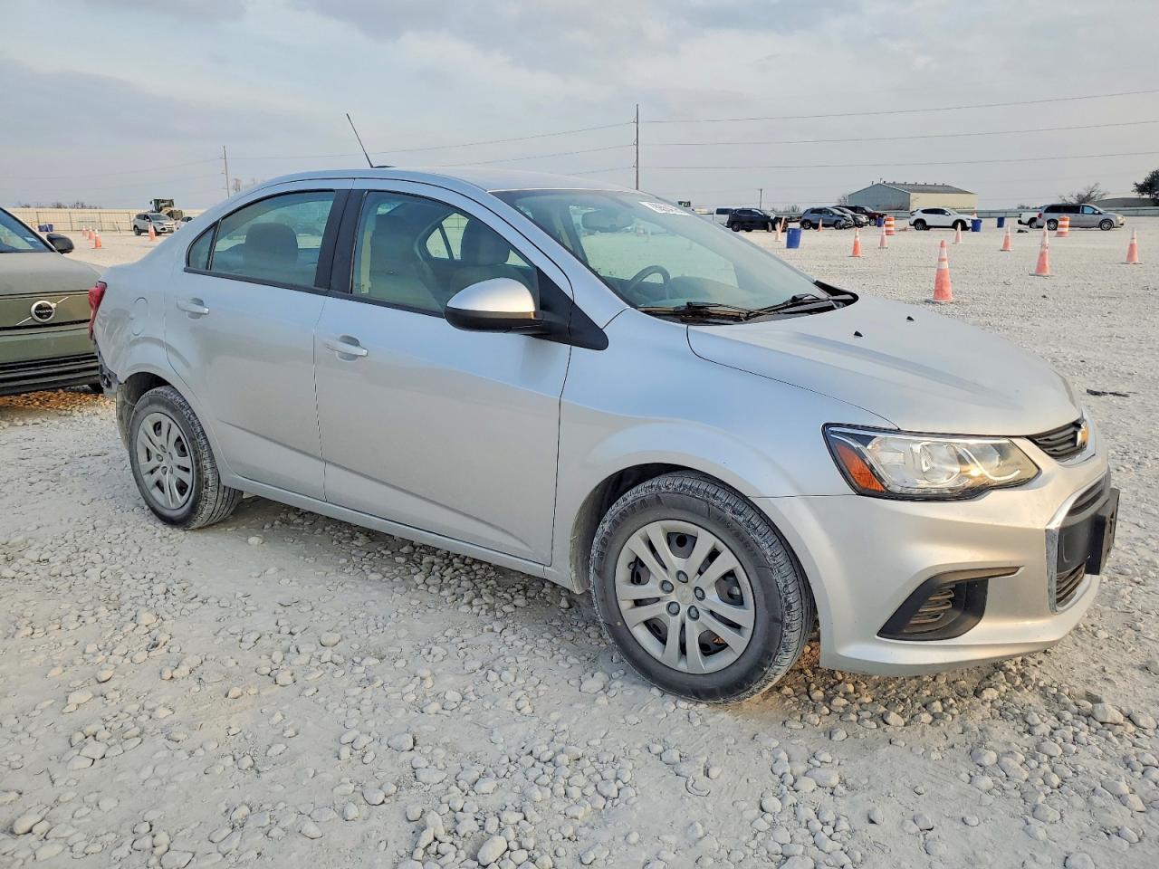 2017 Chevrolet Sonic ls