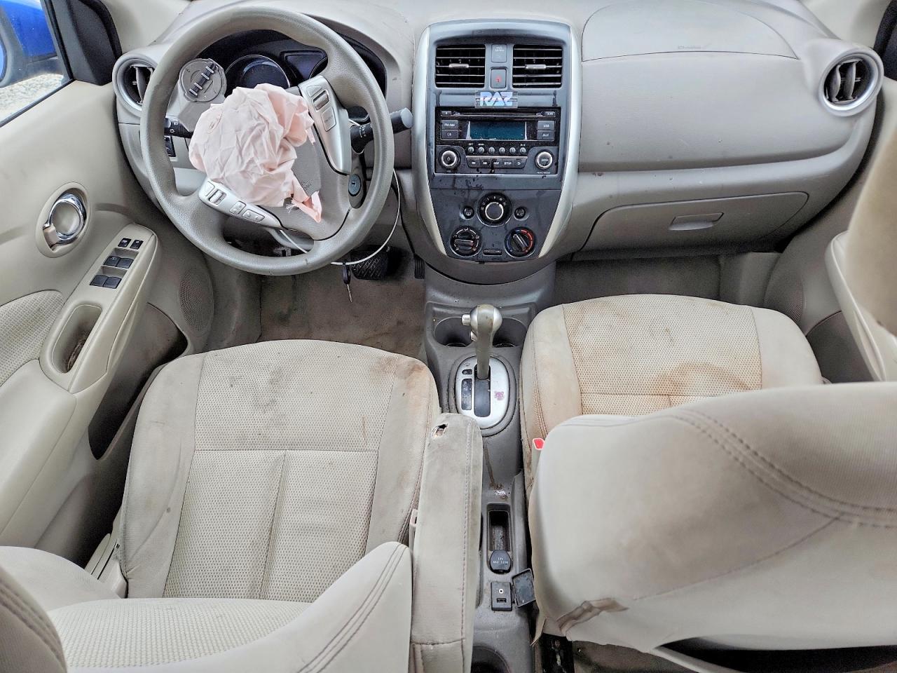 2016 Nissan Versa s