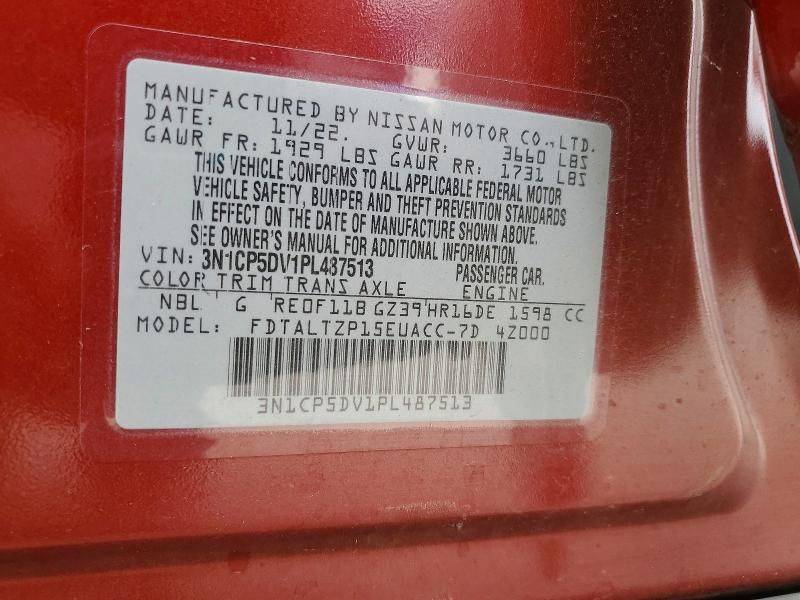 2023 Nissan Kicks sr