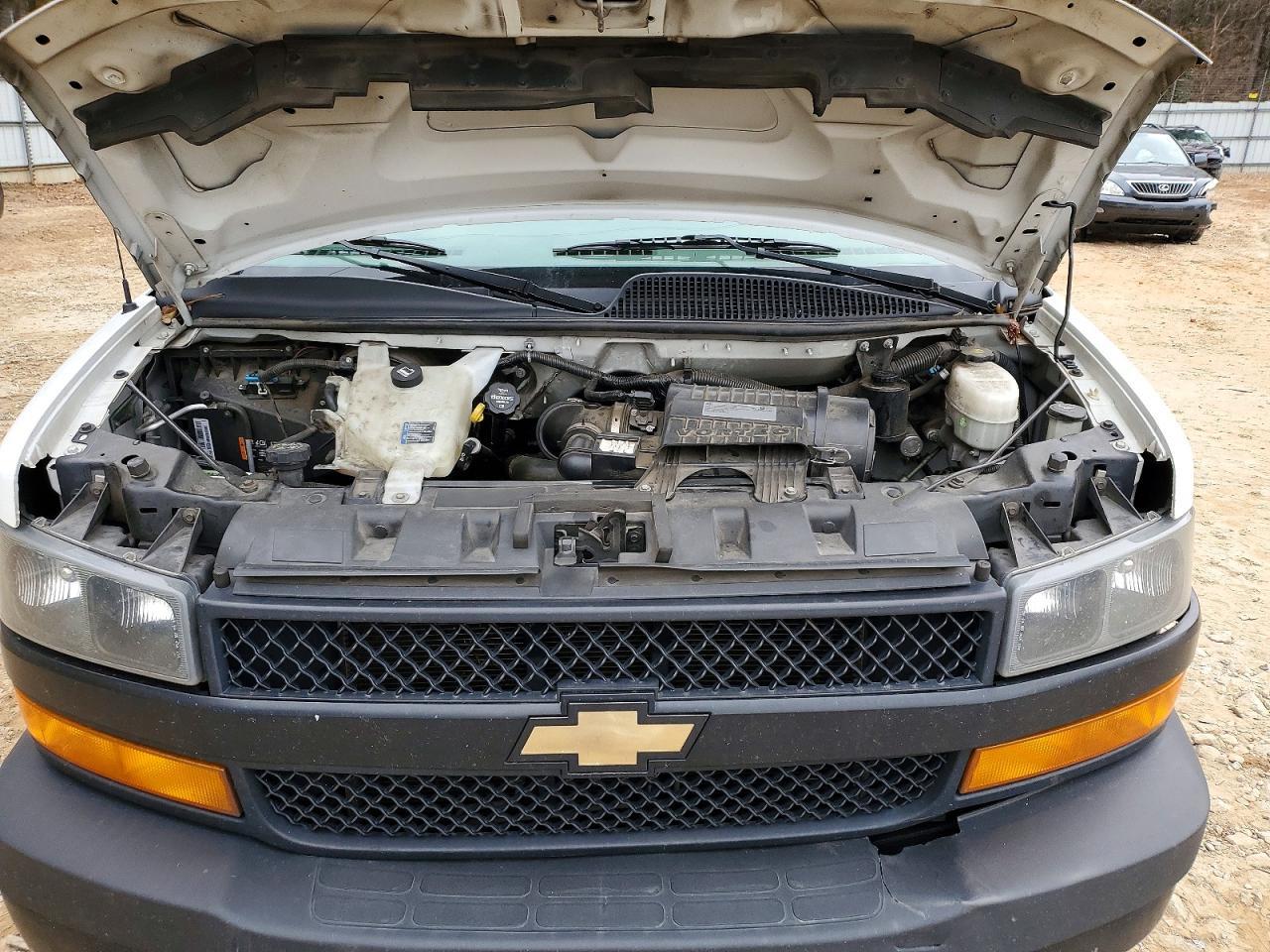 2019 Chevrolet Express 2500 Delivery van