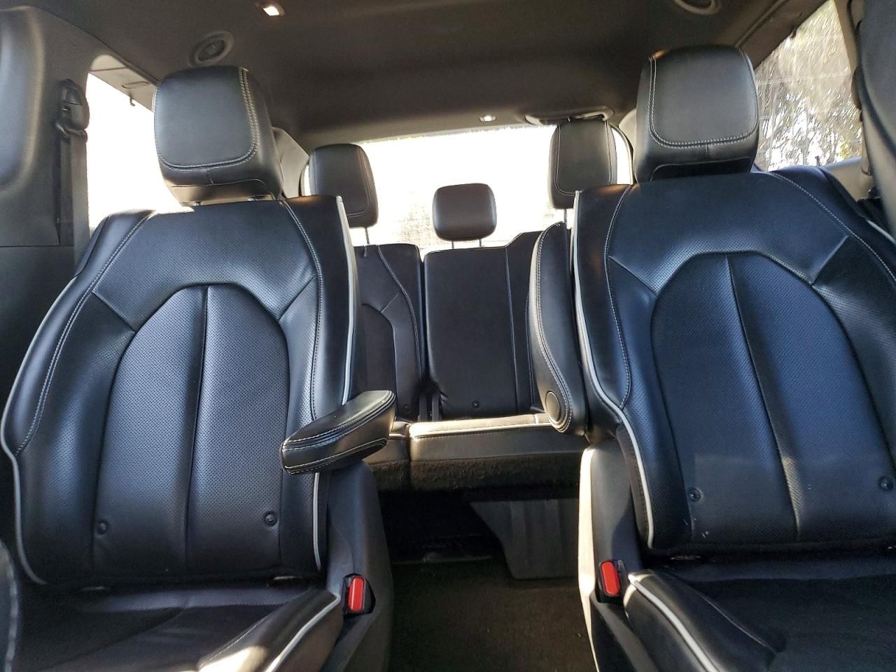 2020 Chrysler Pacifica Hybrid Limited