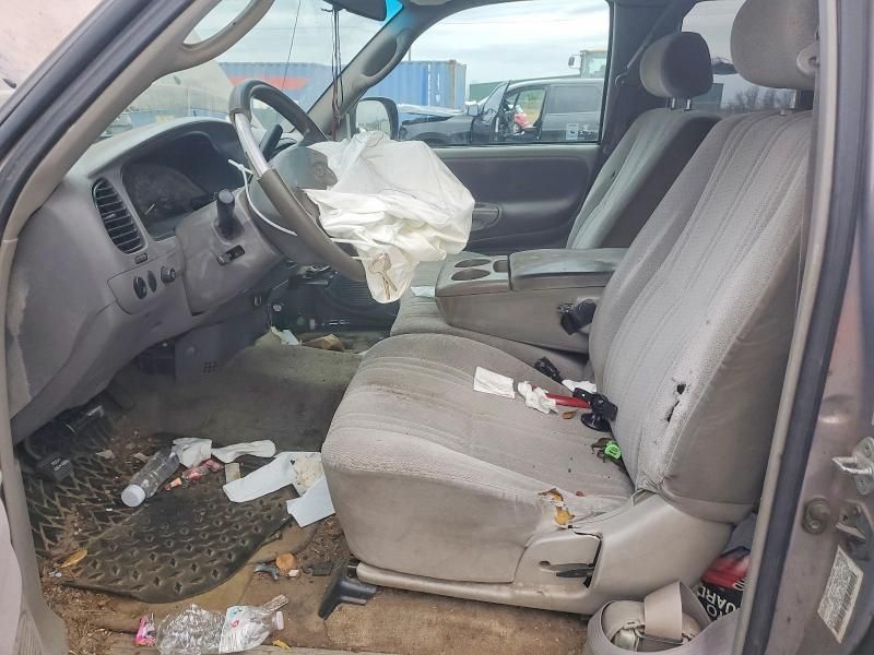 2000 Toyota Tundra Access cab