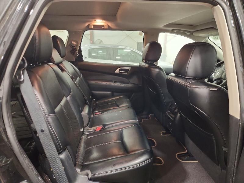 2017 Nissan Pathfinder