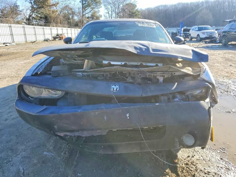 2009 Dodge Challenger se