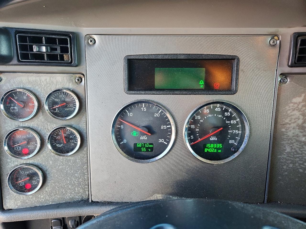 2013 Kenworth T370 BOX Truck