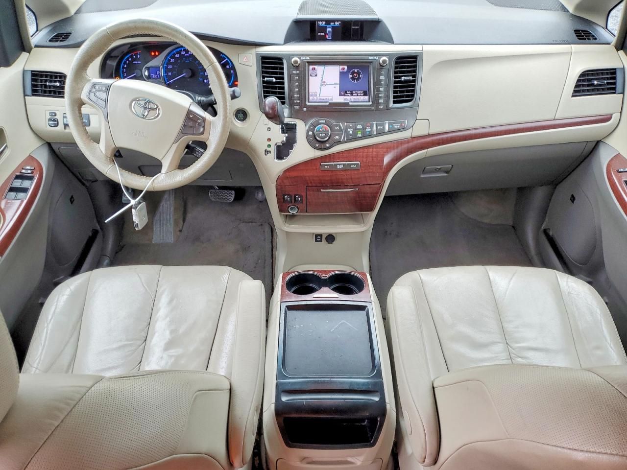 2011 Toyota Sienna xle