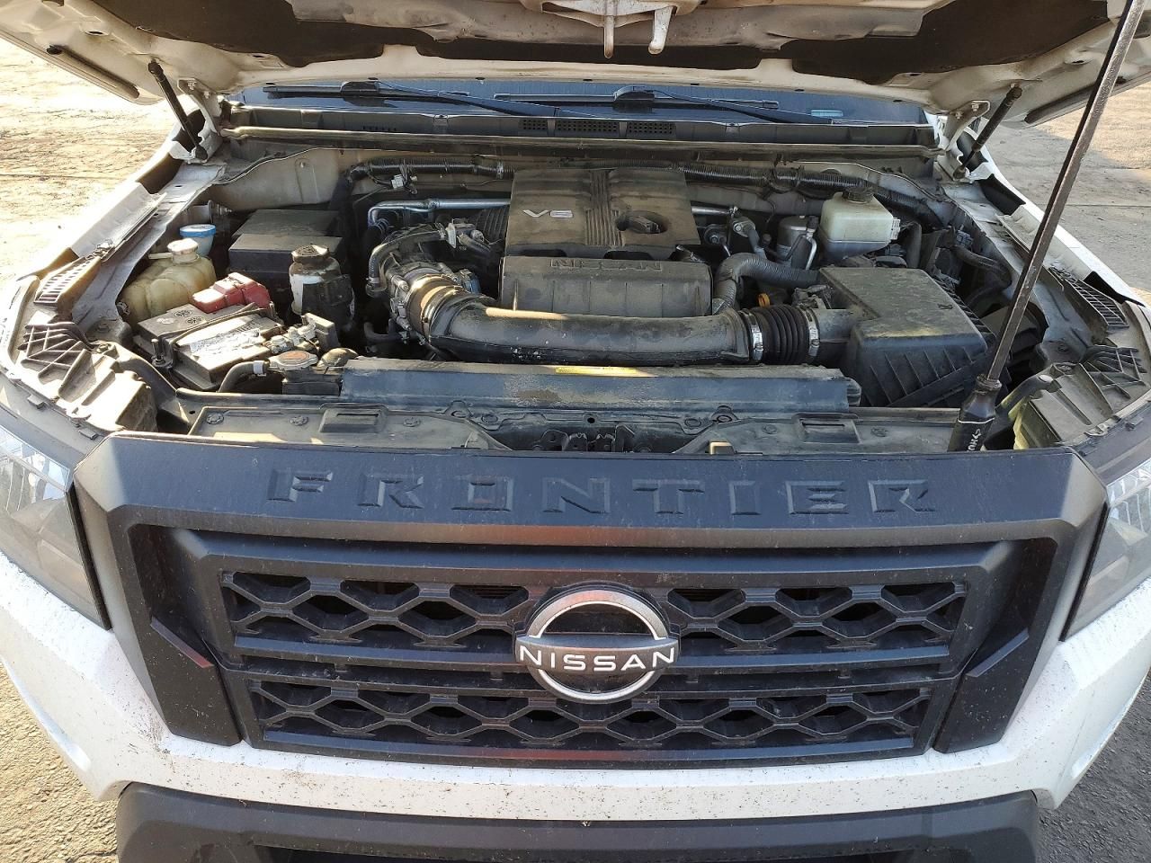 2022 Nissan Frontier s