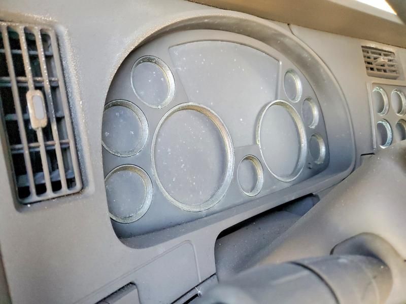 2021 Kenworth T680 Semi Truck