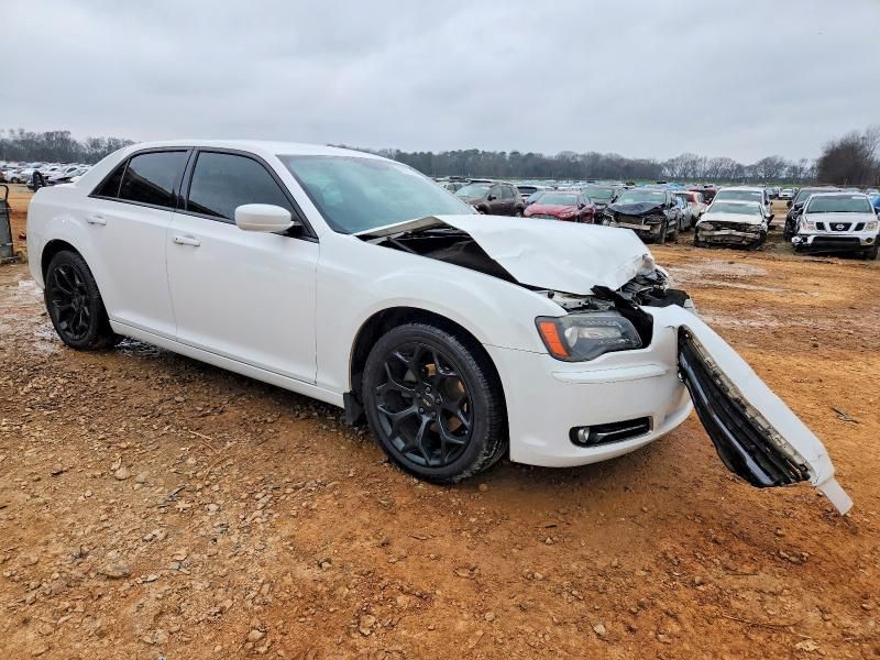 2013 Chrysler 300 s