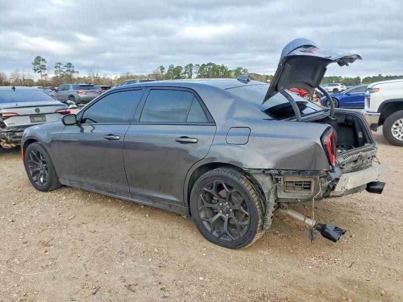 2019 Chrysler 300 s