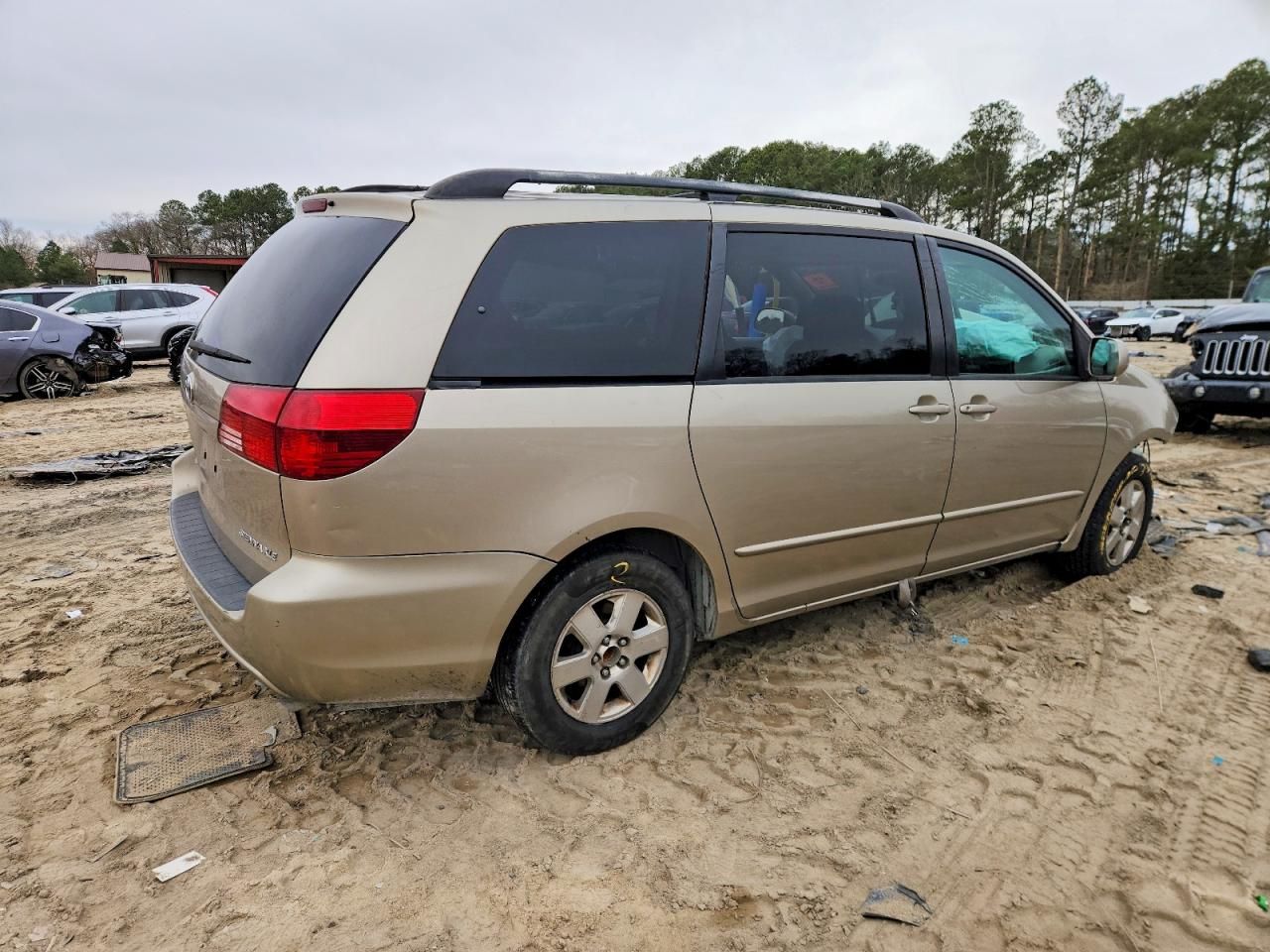 2004 Toyota Sienna xle