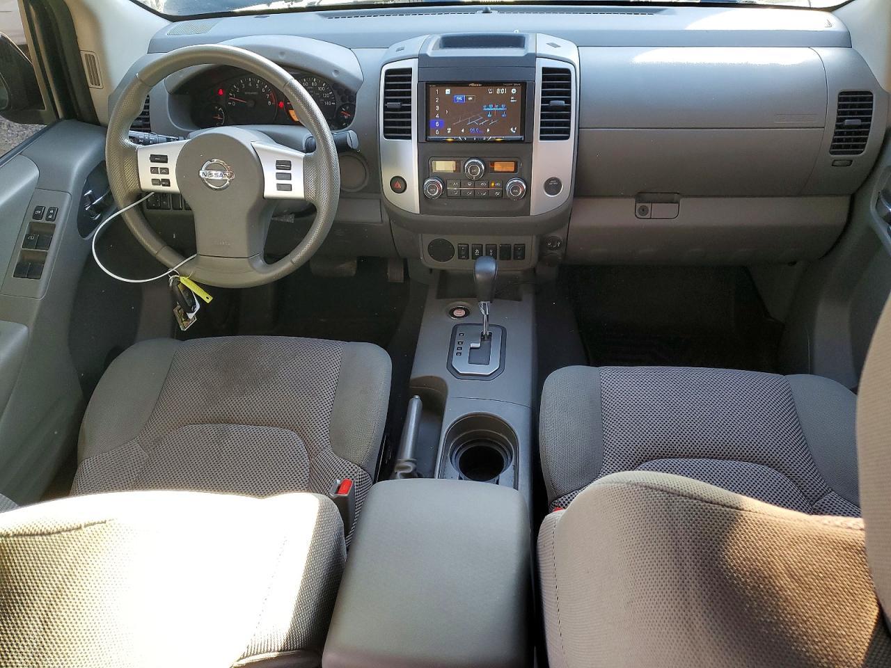 2020 Nissan Frontier s