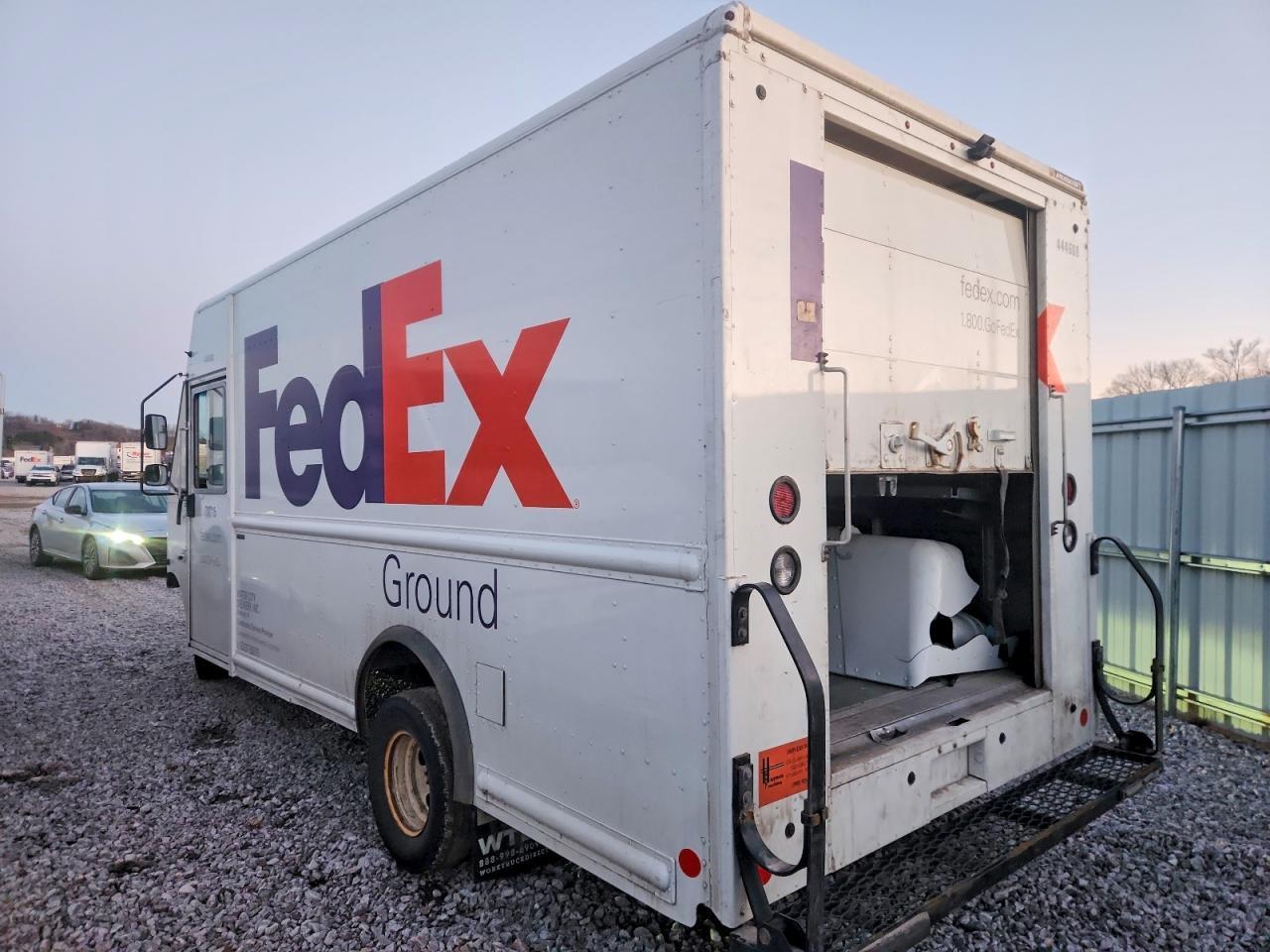 2021 Ford E450 Delivery Truck