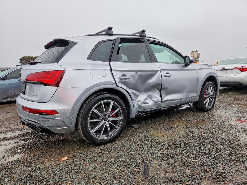 2024 Audi Q5 e Premium Plus 55