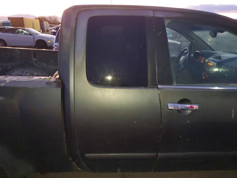 2004 Nissan Titan xe