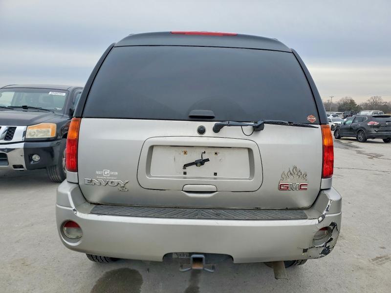 2004 GMC Envoy xl