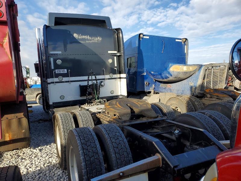 2018 Kenworth W900 Semi Truck