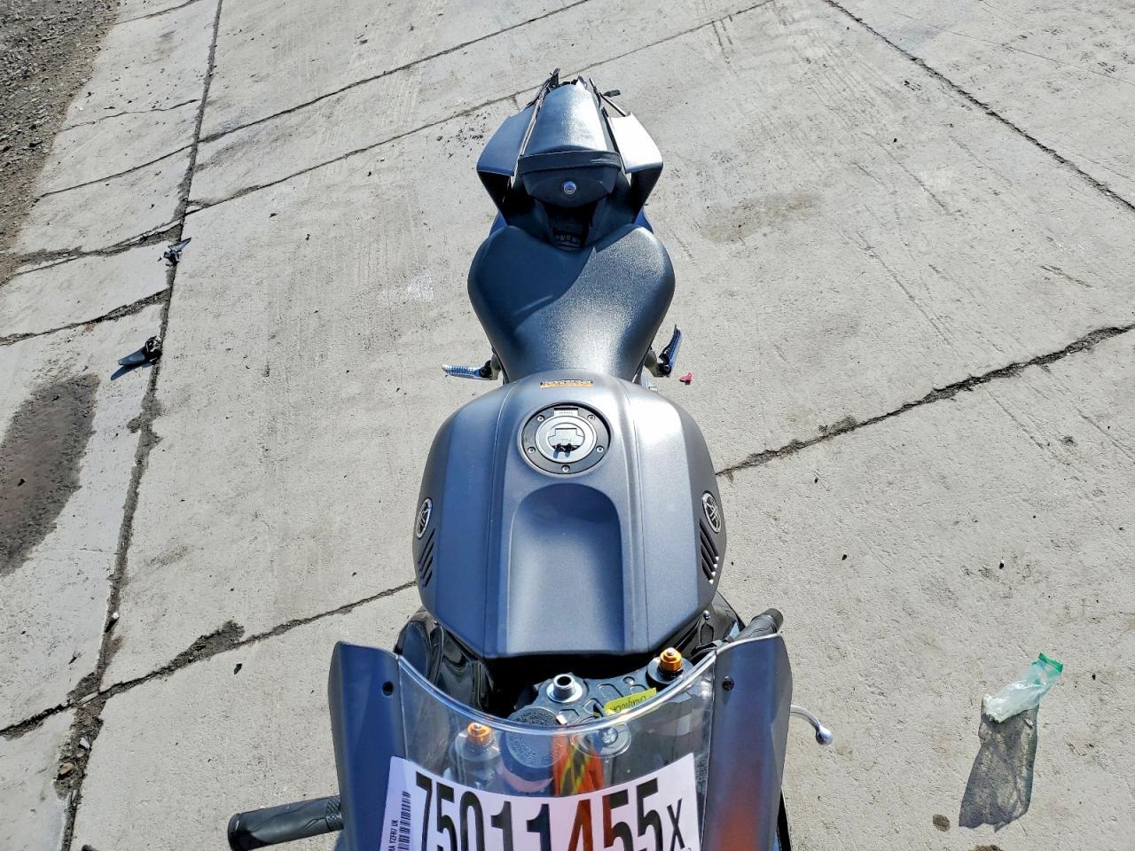2024 Yama YZFR7
