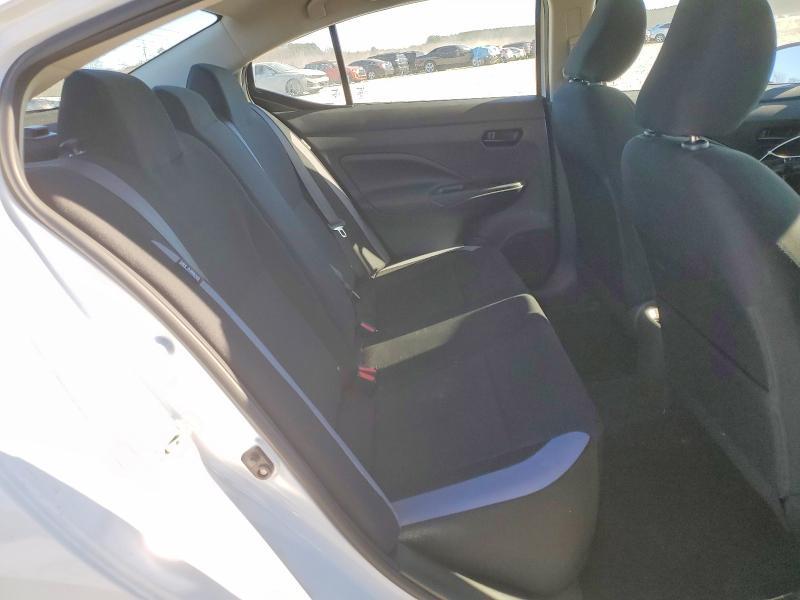 2025 Nissan Versa s