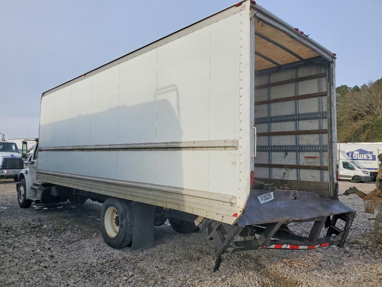 2012 Freightliner Business Class M2 BOX Truck