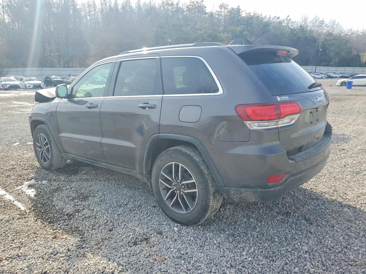 2020 Jeep Grand Cherokee Laredo