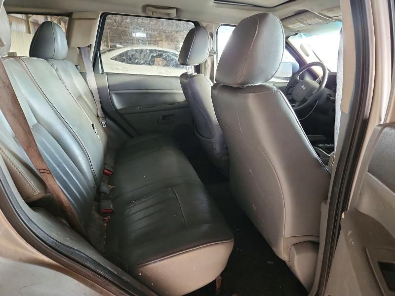 2006 Jeep Grand Cherokee Laredo