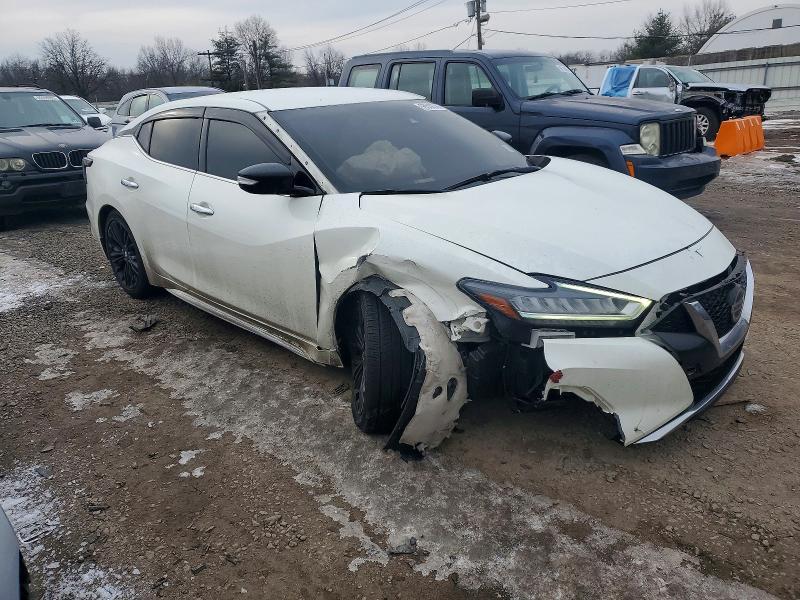 2020 Nissan Maxima sv
