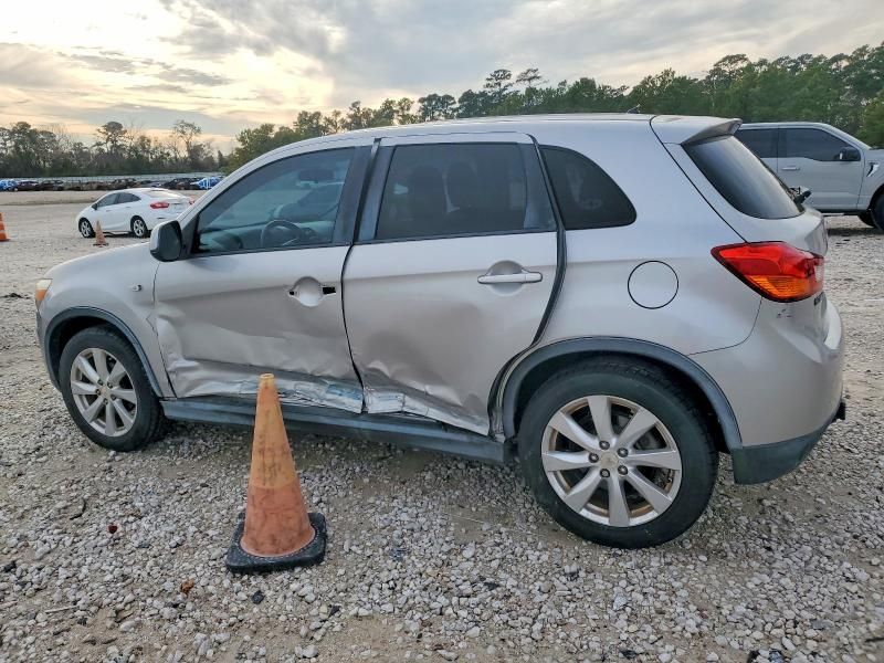 2014 Mitsubishi Outlander Sport es