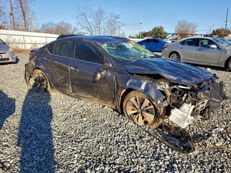 2021 Nissan Altima s