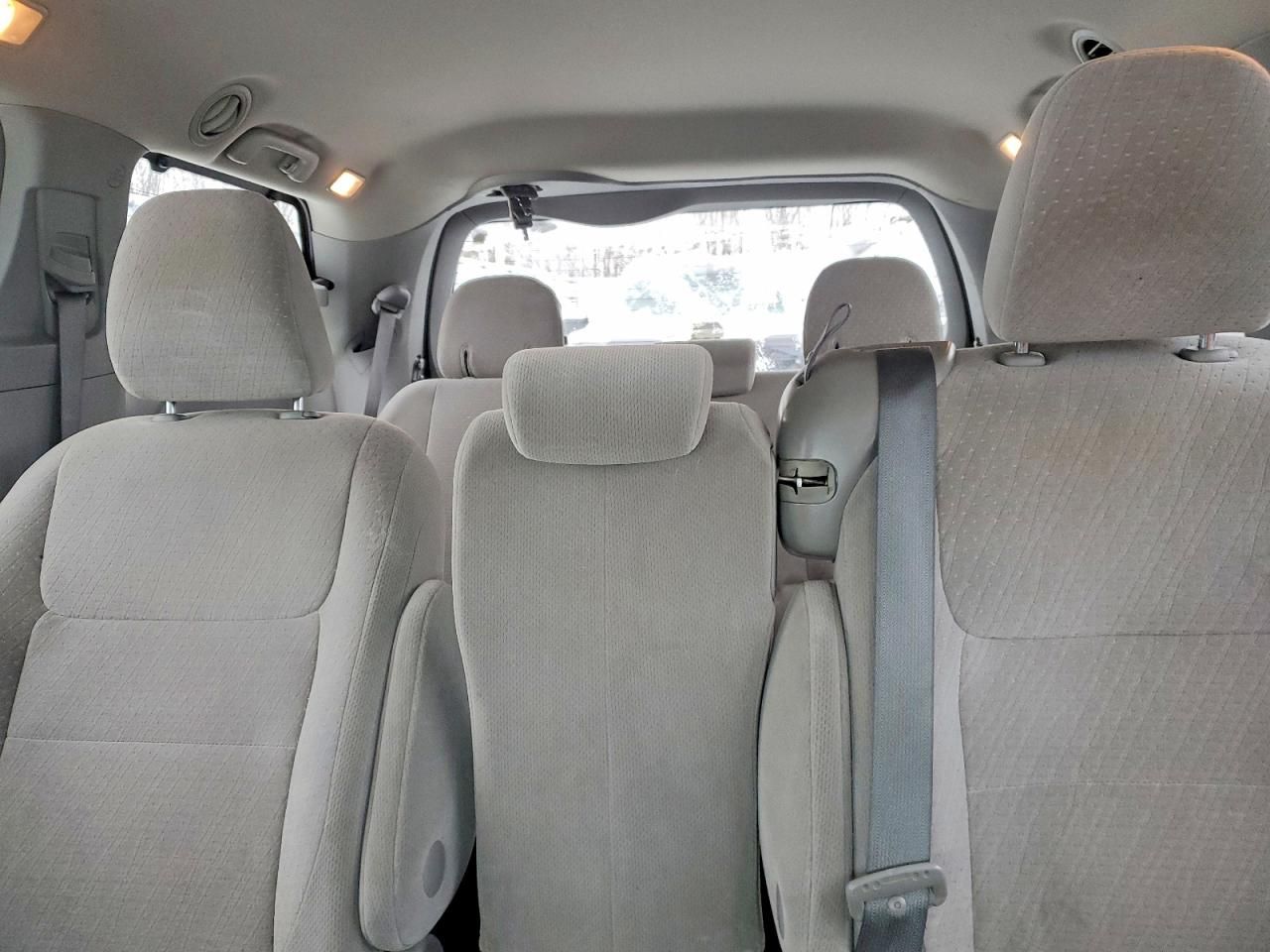 2015 Toyota Sienna le