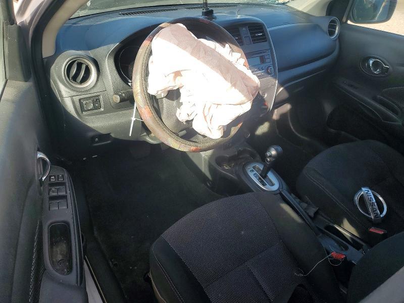 2018 Nissan Versa s