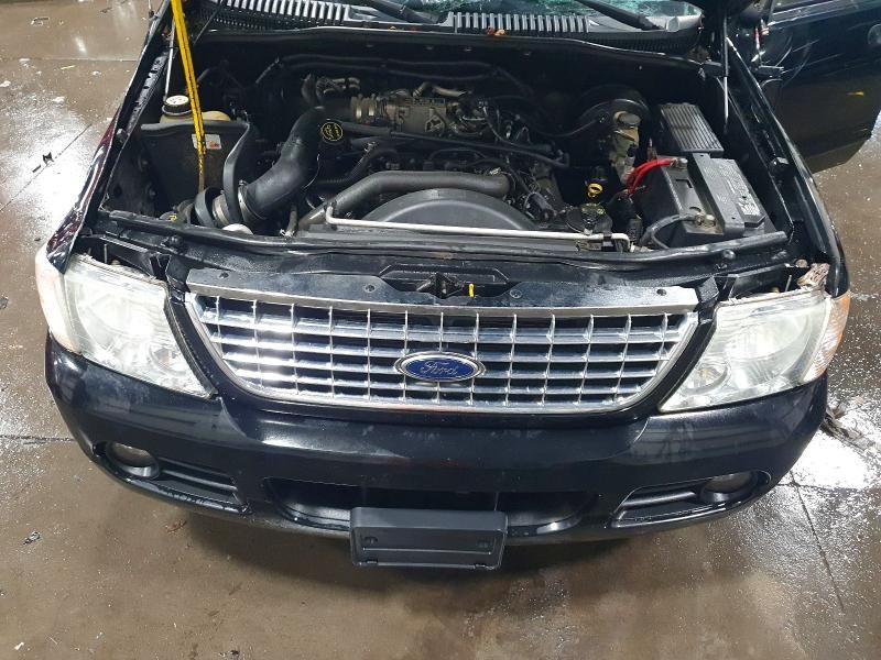 2004 Ford Explorer xlt