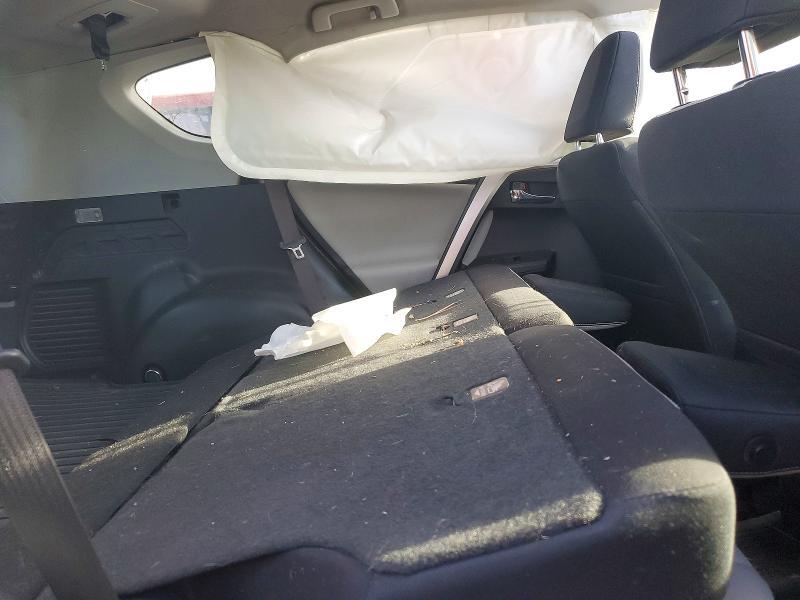 2017 Toyota Rav4 hv le