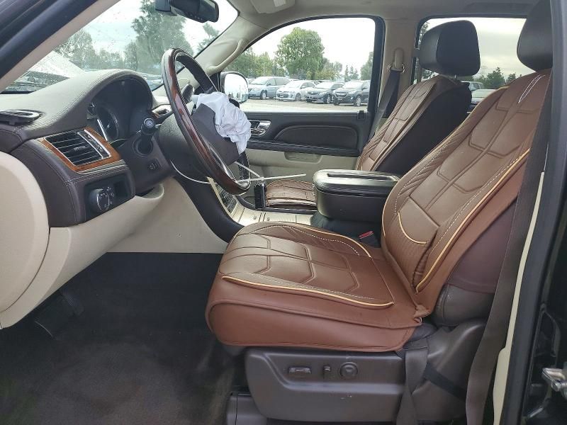 2011 Cadillac Escalade esv Platinum