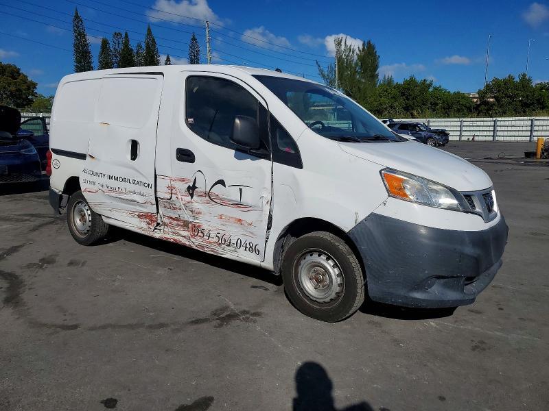 2016 Nissan Nv200 s