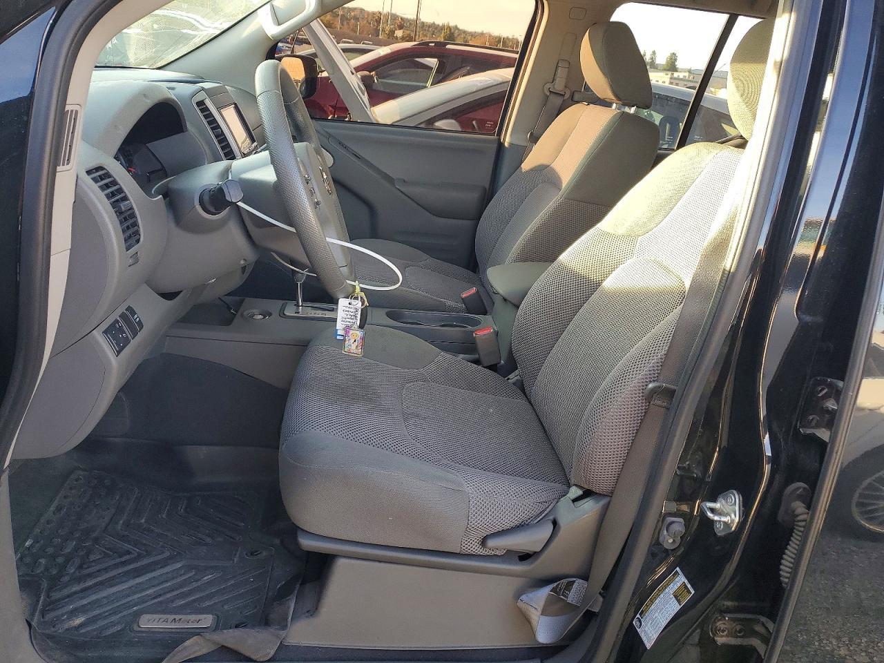 2020 Nissan Frontier s